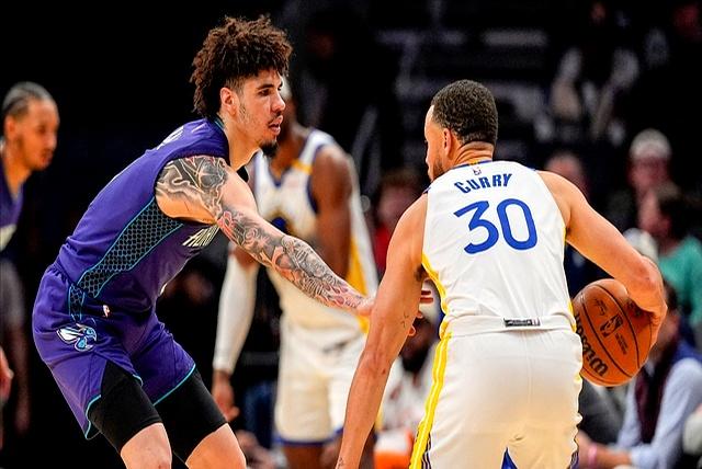 雷火电竞app-勇士队总决赛前景堪忧，后防线瓦解或成隐患的简单介绍