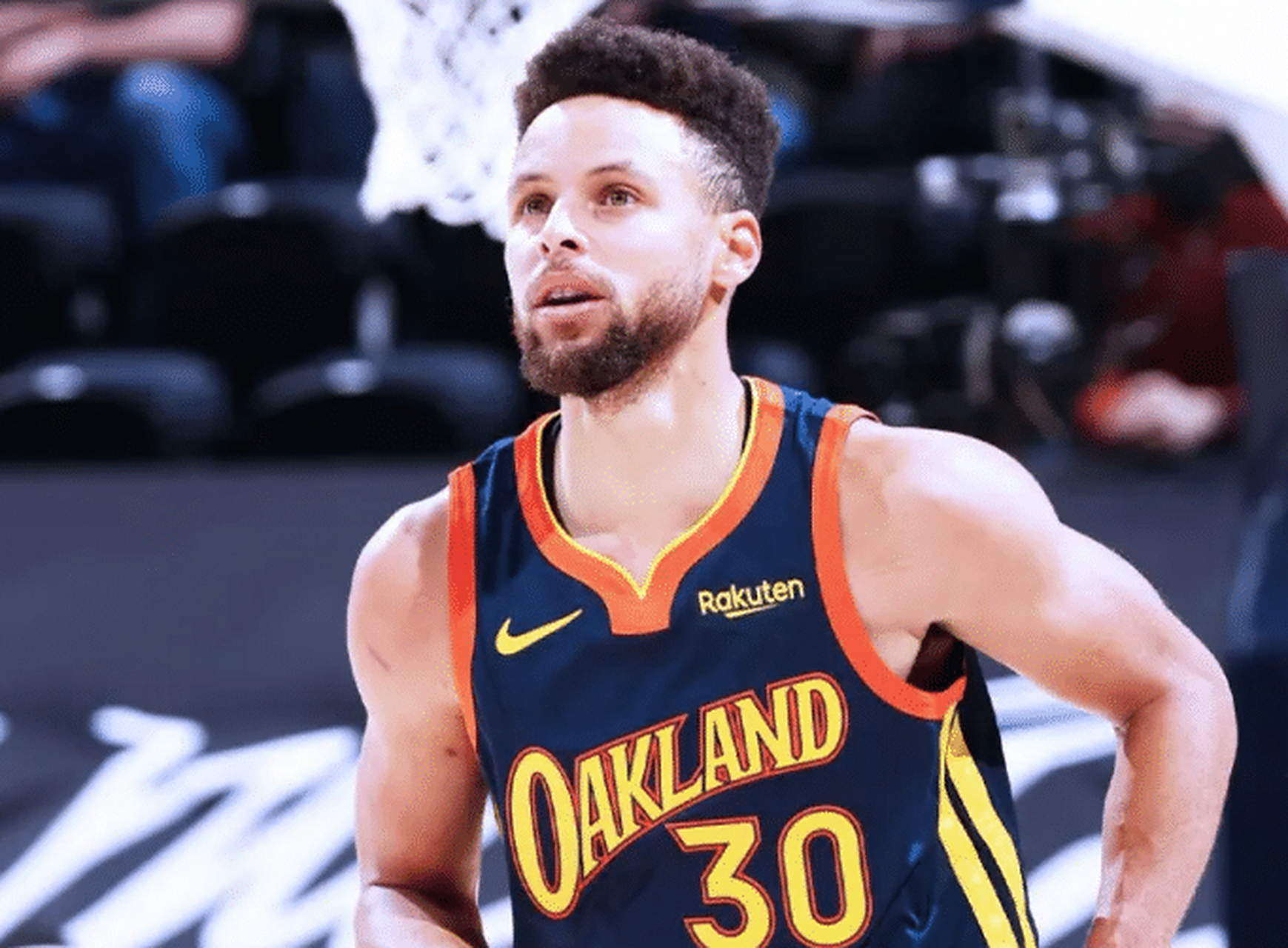 关于阿尔克马尔取得平局，客场作战表现一般的信息