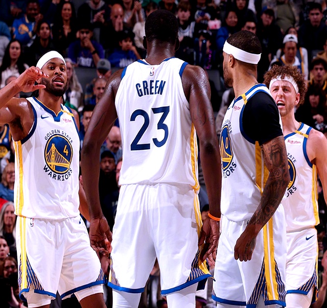 勇士客场逆转国王，大胜比赛