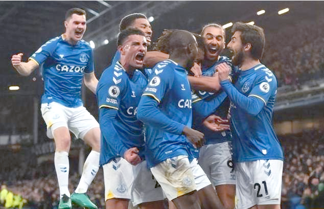 雷火电竞网址-埃弗顿主场对阵水晶宫，争取不败保持积分领先