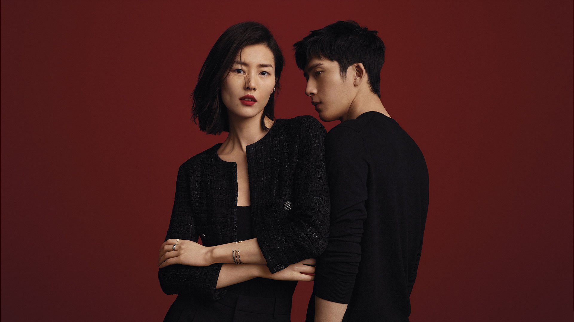 雷火电竞亚洲先驱-字母哥狂轰49+15仍沦为空砍！独行侠判若两队，生死战擒篮网上演命运逆转