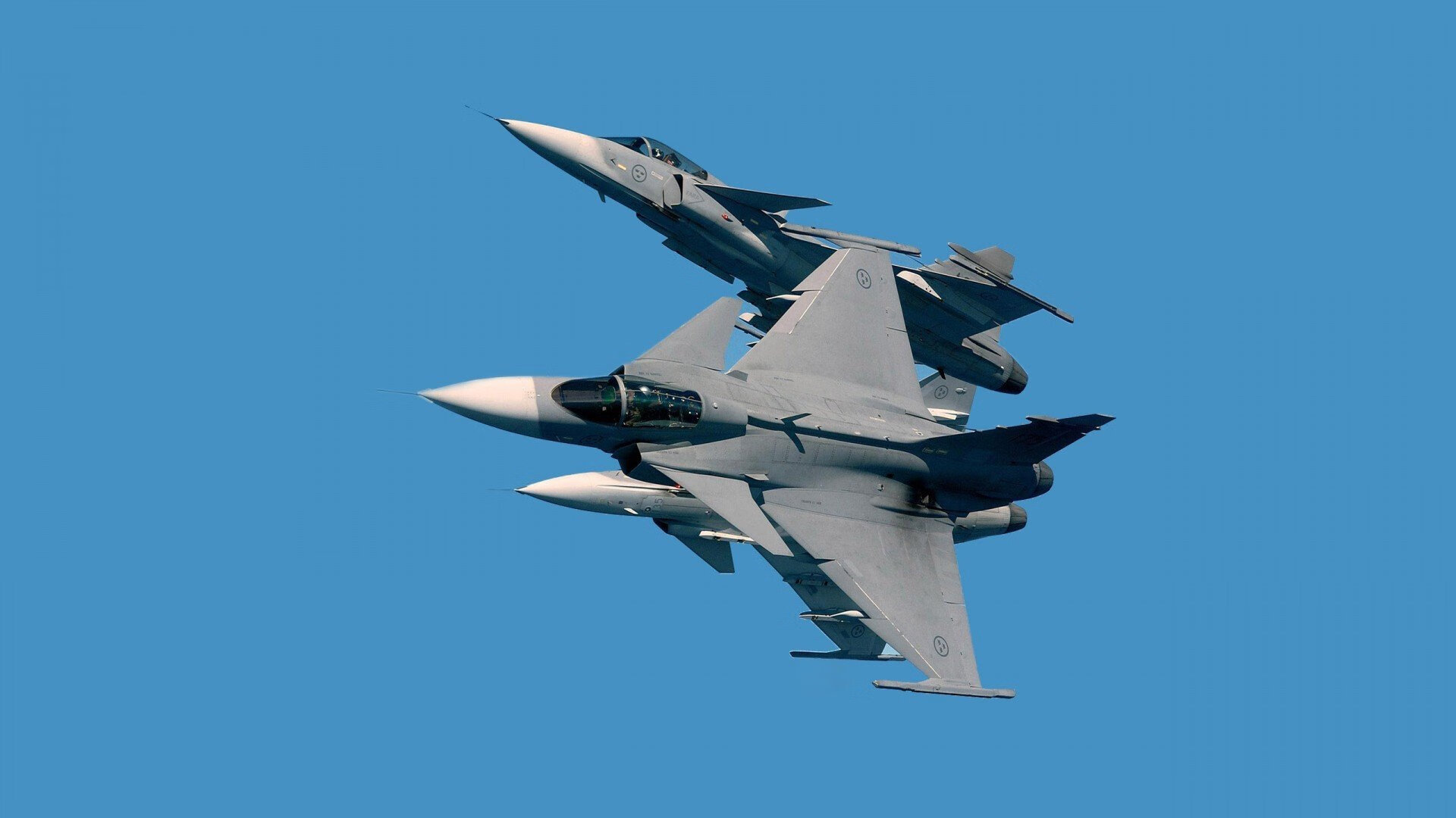 雷火电竞网址-跨界传奇，迪马利亚从足球场速胜勒沃库森到F1揭幕战接管比赛