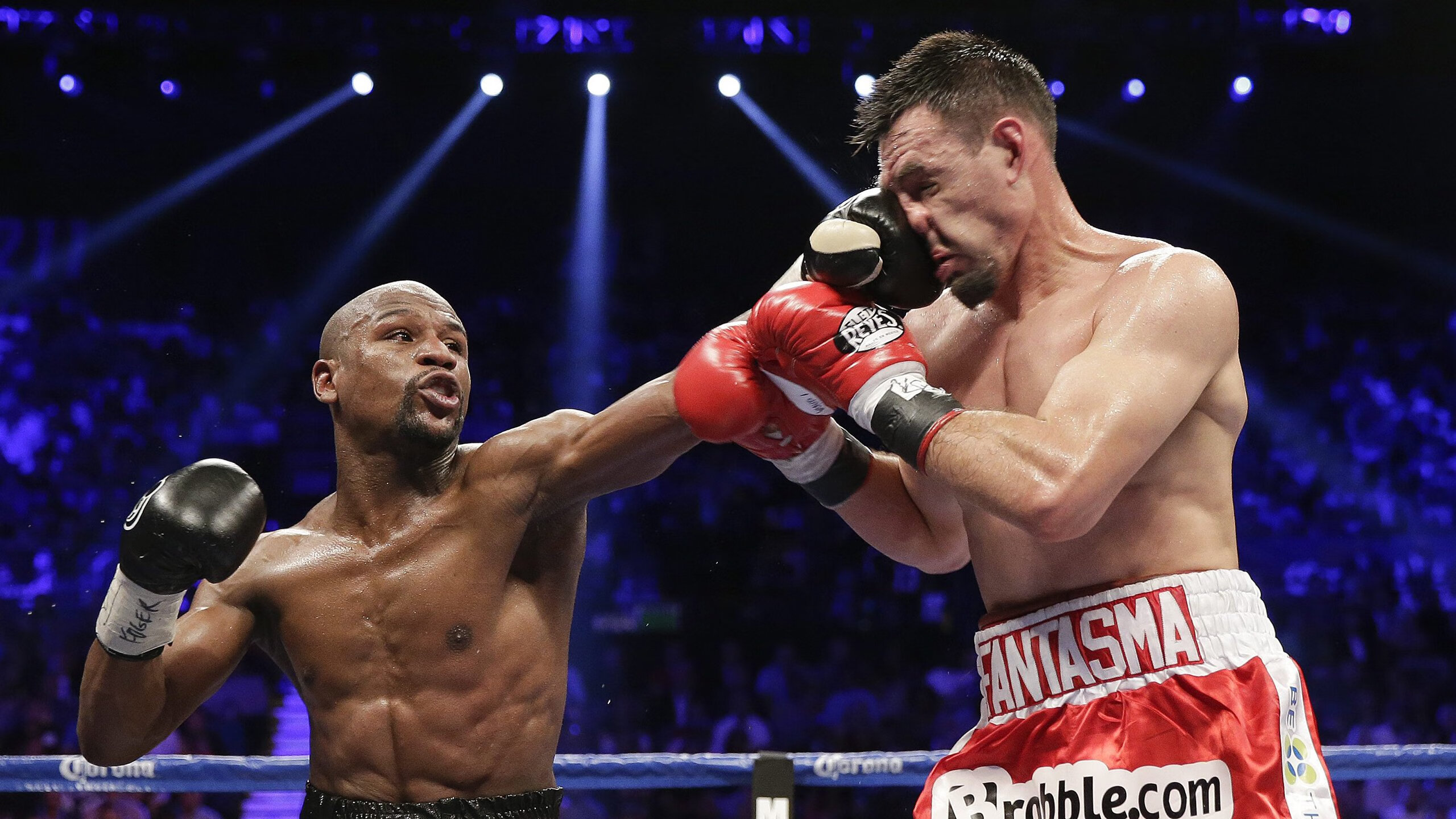 当足球写下超现实诗篇，南非对阵西班牙之夜，孙兴慜用弧线连接两个世界