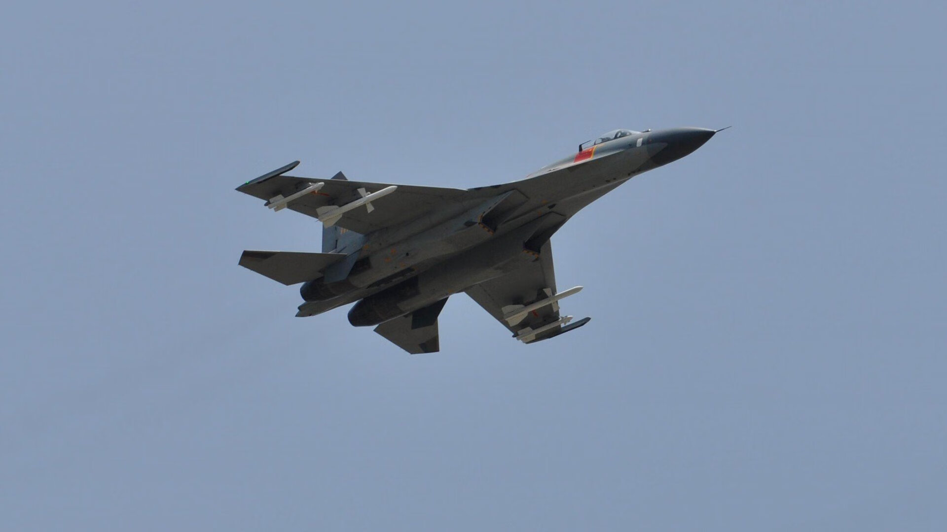 雷火电竞合作-铁血将军弗拉霍维奇，马德里竞技征服几内亚的三次战役